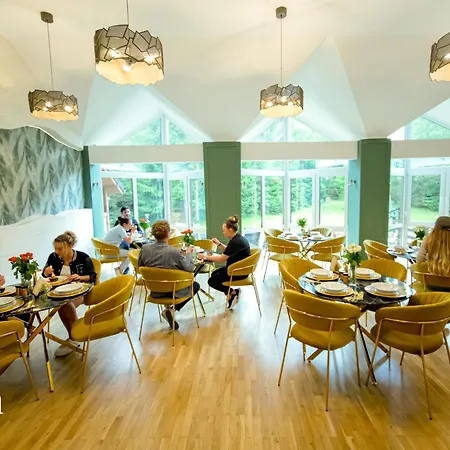 Cisza - Gorskie Centrum Wypoczynku Maison d'hôtes 3*